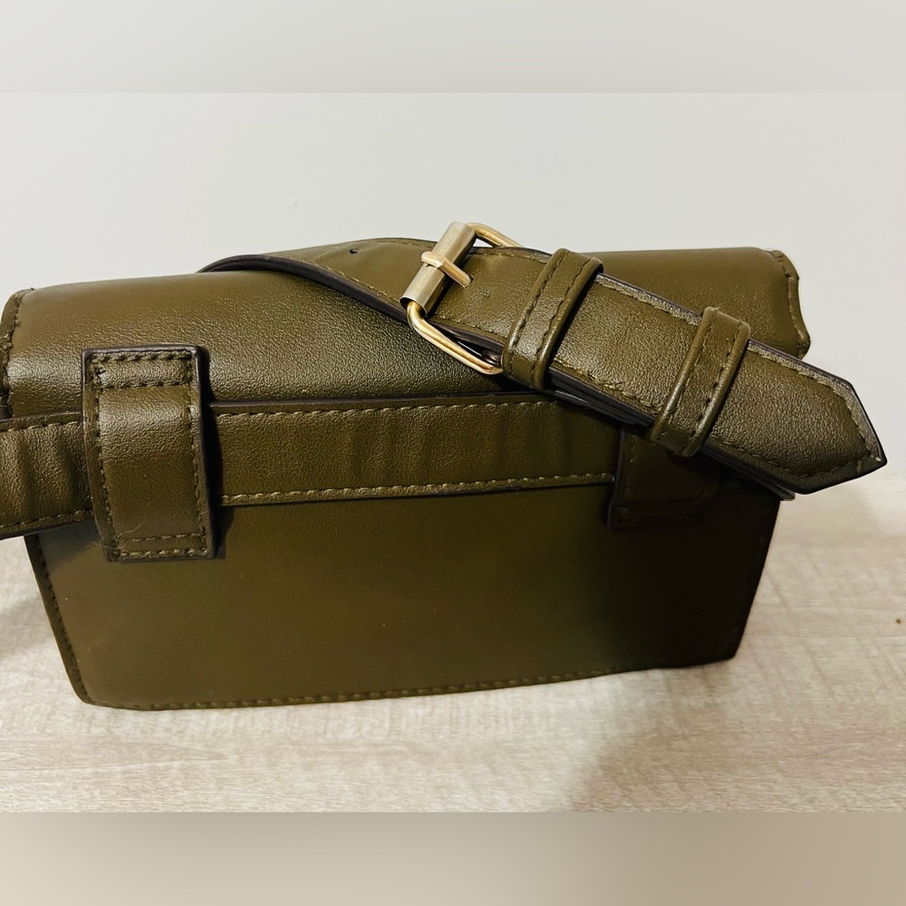 Vintage Bershka Shoulder Bag – Olive Green with Leopard Print Accent - Picture 8 of 14